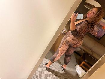 678-667-4306, 30  female escort, Quad Cities