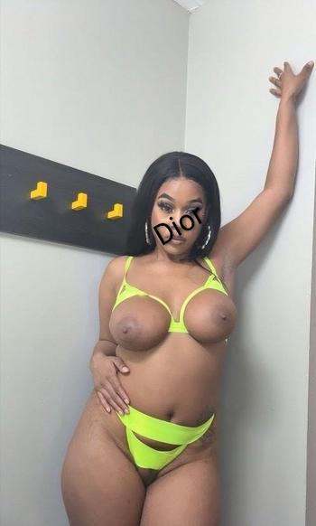 DIOR, 30  female escort, Quad Cities